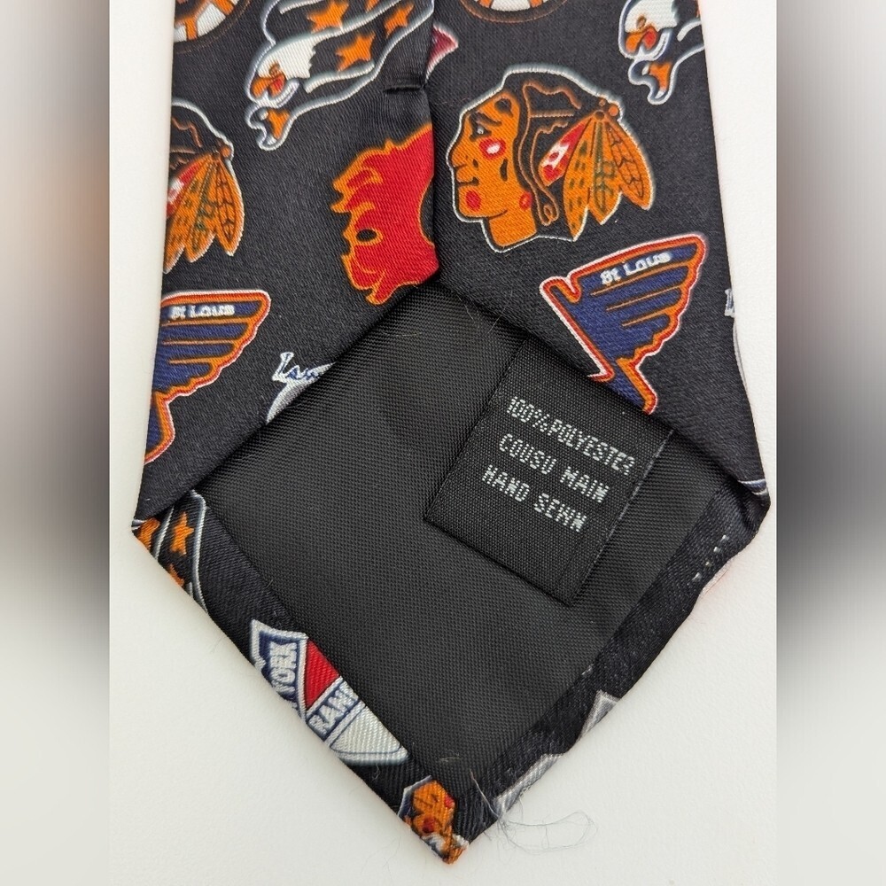 Black Skinny Tie with NHL Team Logos - Picture 5 of 5